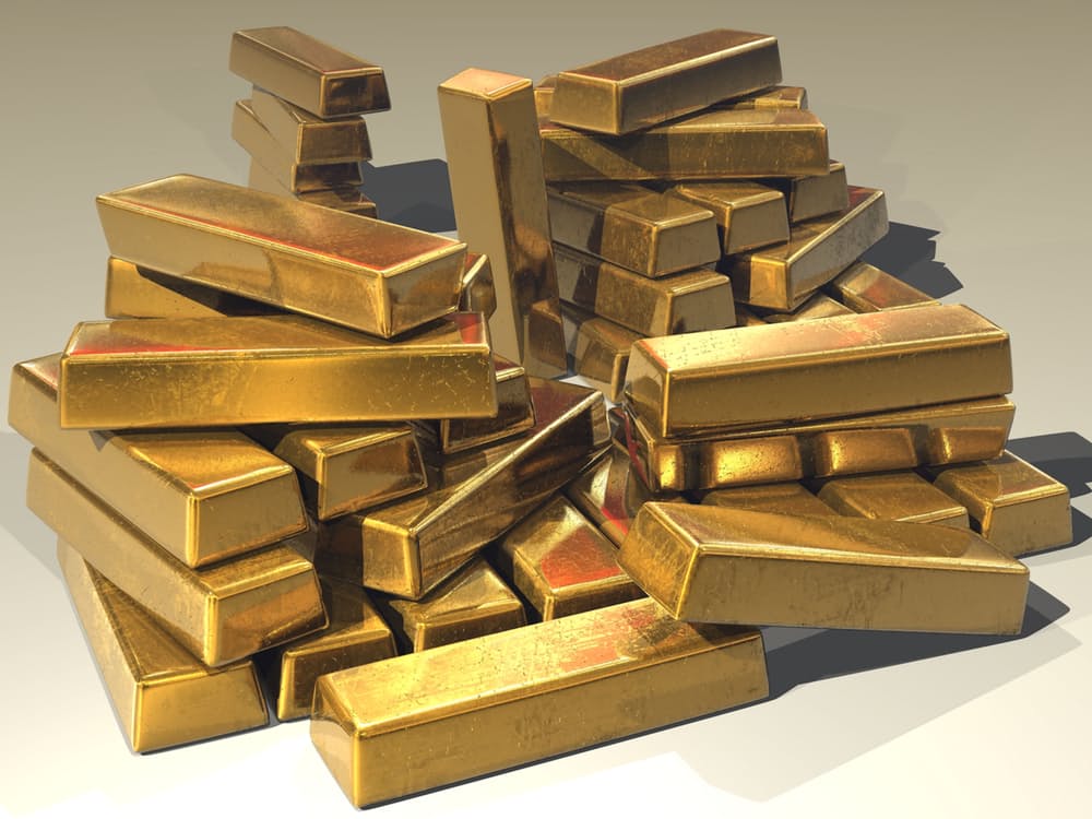 What are some types of Vanguard gold ETFs?